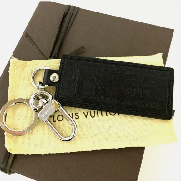 LOUIS VUITTON PORT CLES BLACK LEATHER KEY RING HOLDER CHARM/F0539 (NWT). - Picture 16 of 16